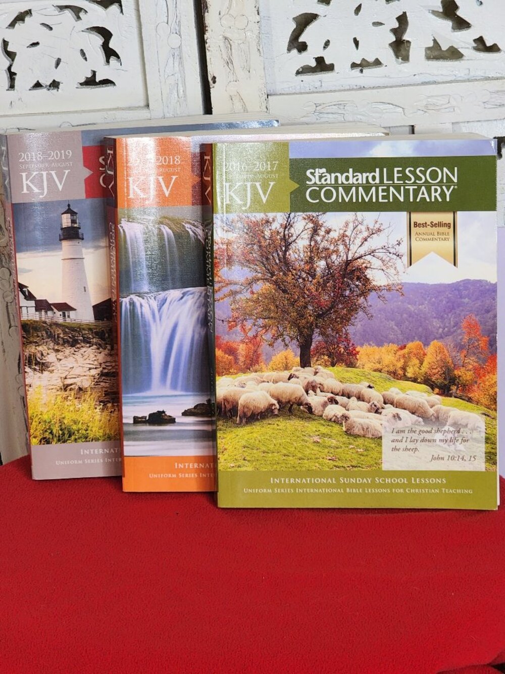 KJV Standard Lesson Commentary 2016-2019 3pk International Sunday School Lessons